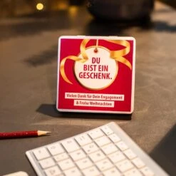 Du Bist Ein Geschenk - Ritter Sport 9 Du Bist Ein Geschenk - Ritter Sport -Snack Verkäufe 2024 WP12975 Du bist ein Geschenk Ritter Sport Dose 3 72282