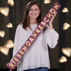 Riesen Dankeschön XXL - Lindt Herzen -Snack Verkäufe 2024 montage Emina shooting 83951